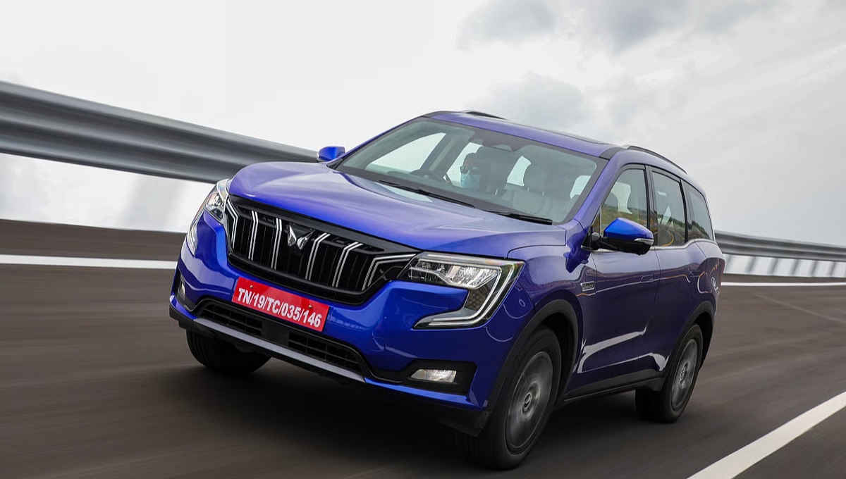 Mahindra XUV700: एक ऐसी SUV जो हर सफर को बना दे रॉयल एक्सपीरियंस कीमत ₹13.99 लाख से शुरू