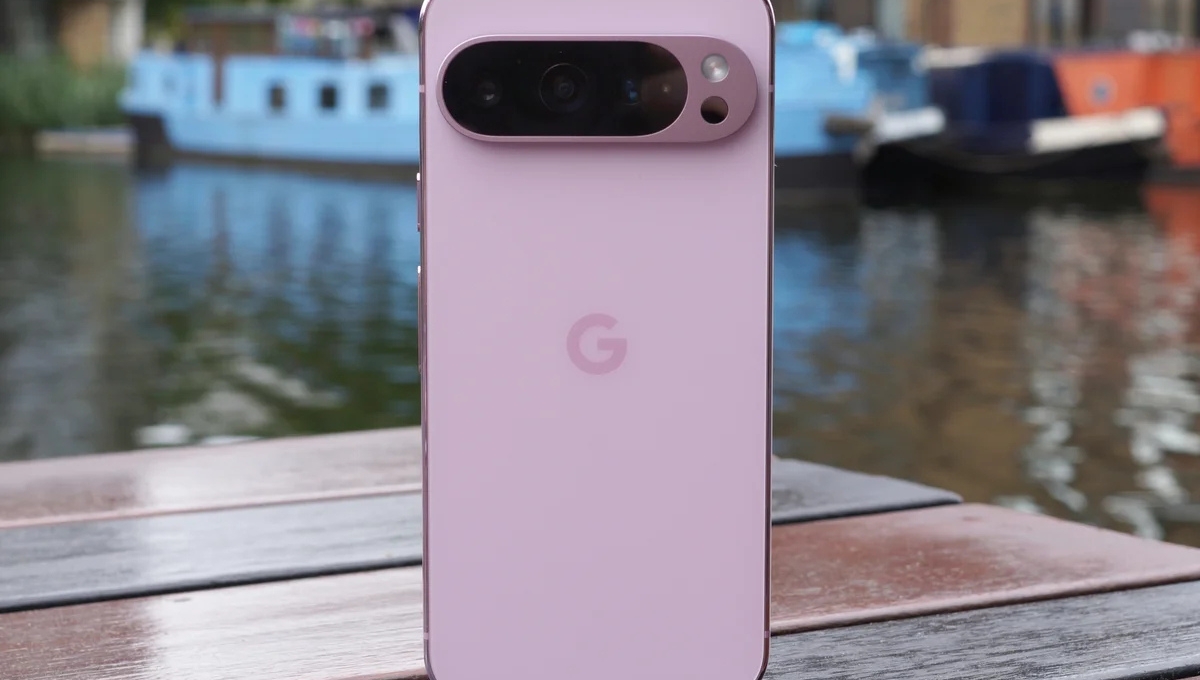 Google Pixel 9 Pro: 62,000 में मिलेगी 4700mAh बैटरी और DSLR जैसी 8K कैमरा क्वालिटी