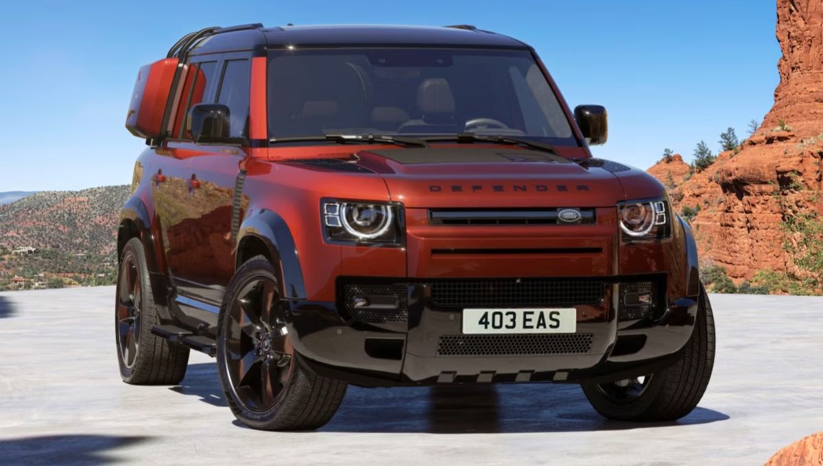 Land Rover Defender 2025: 8.7 kmpl माइलेज और ₹2.3 करोड़ की कीमत