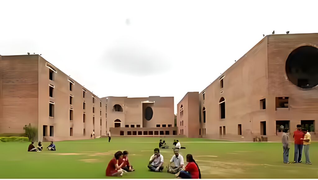 IIM Ahmedabad ने बढ़ाई CAT कट-ऑफ: टॉप सीट्स के लिए अब और कड़ा संघर्ष