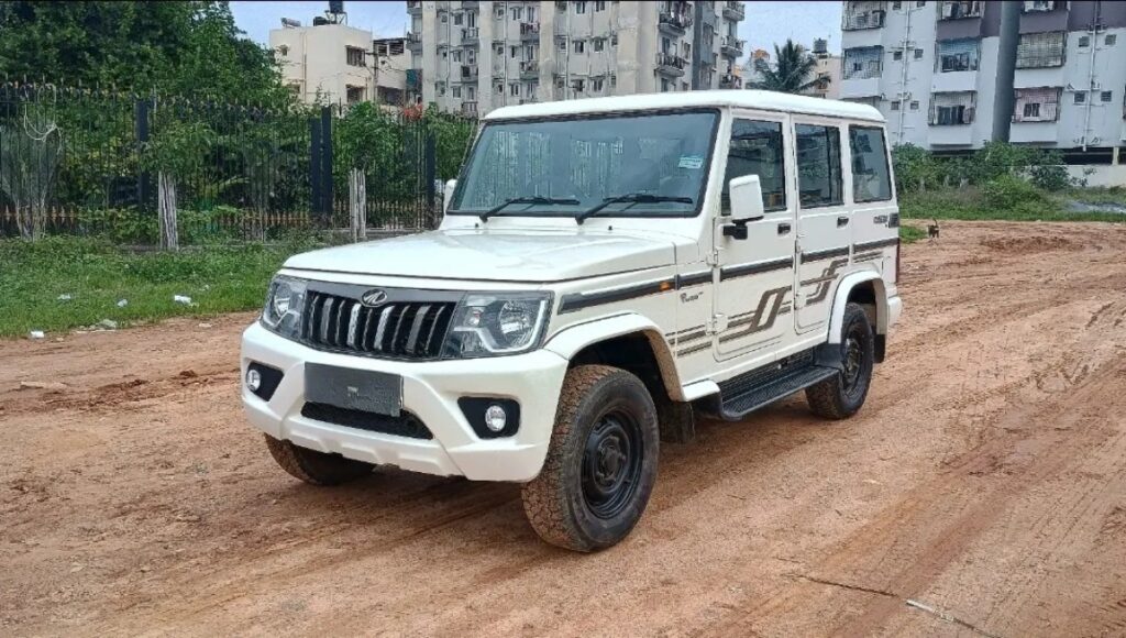 Mahindra Bolero: दमदार इंजन, शानदार फीचर्स और ₹9.90 लाख से शुरू कीमत