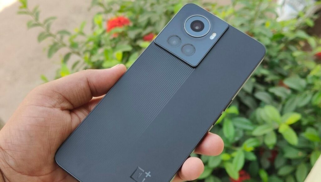 Amazon Great Indian Festival: iPhone 15 सिर्फ ₹46,999 और Galaxy S24 Ultra ₹71,999, जानें फीचर्स