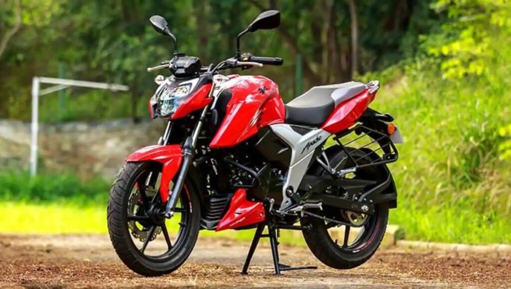 TVS Apache RTR 160 4V: दमदार इंजन, शानदार फीचर्स और कीमत मात्र ₹1.23 लाख से शुरू