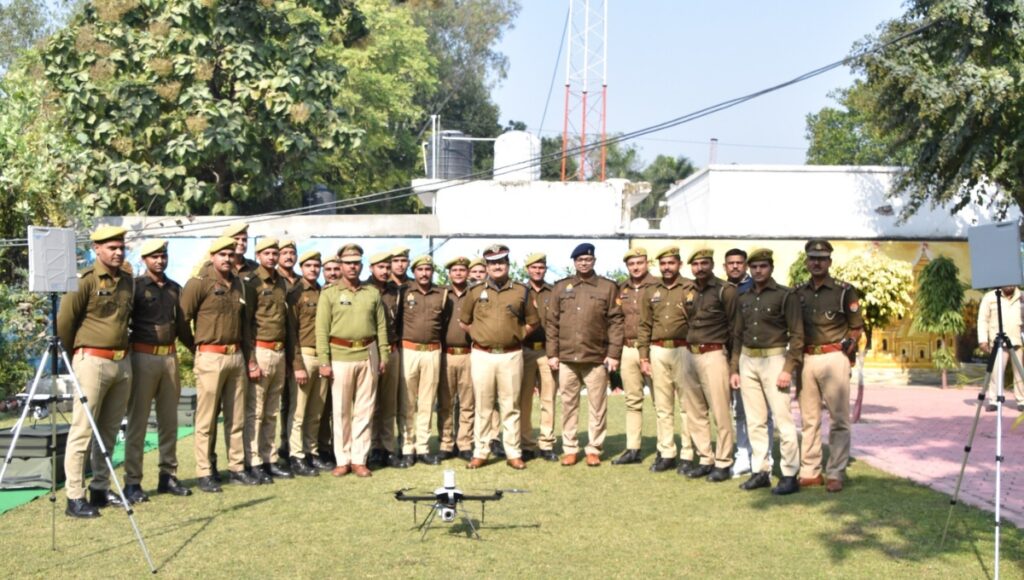 Bareilly division high alert: इंटरनेट बंद, ड्रोन की निगरानी से सड़कों पर सन्नाटा