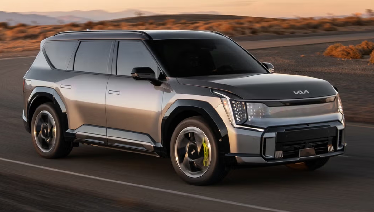 Kia EV9: 500 किमी रेंज वाली इलेक्ट्रिक SUV, कीमत करीब ₹80 लाख लक्ज़री और पावर का नया संगम