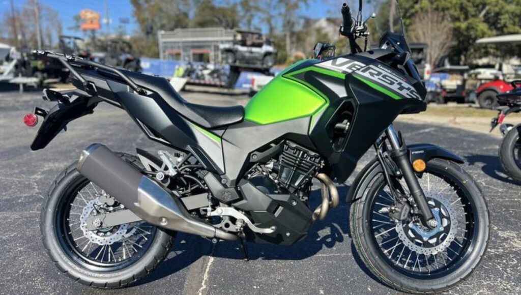 Kawasaki Versys-X 300 2026: एडवेंचर का नया साथी, अब बजट में मिलेगा ट्विन-सिलेंडर का दम
