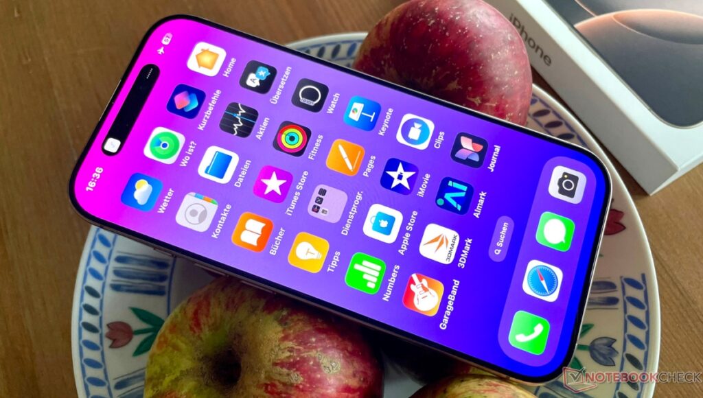 Apple iPhone 17 Pro: 6.3” OLED डिस्प्ले, A19 Pro चिपसेट और 1TB स्टोरेज सिर्फ ₹1,09,900