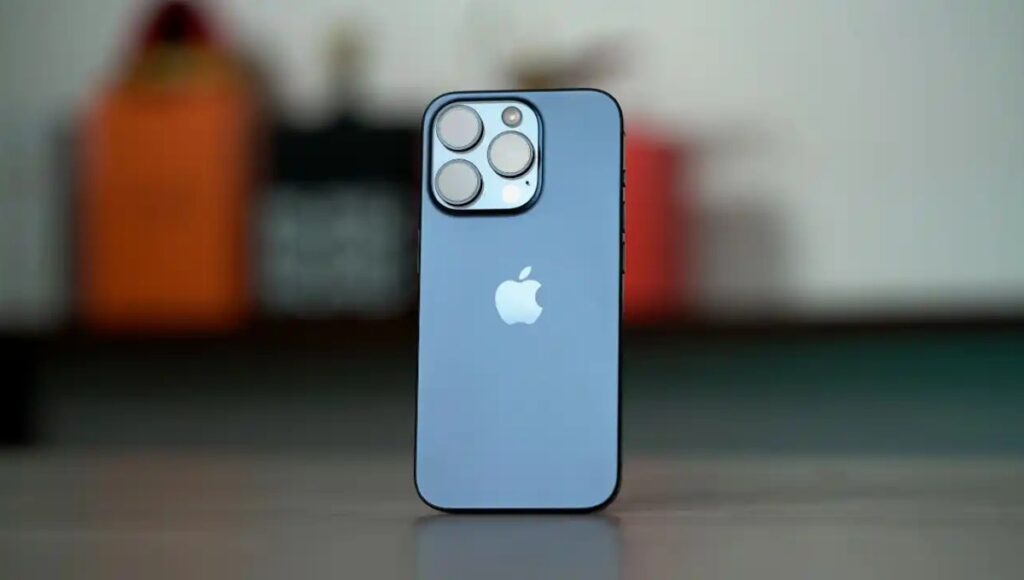 Apple iPhone 15 Pro 2025: 48MP कैमरा, A17 Pro Chip और 1TB स्टोरेज कीमत और फीचर्स